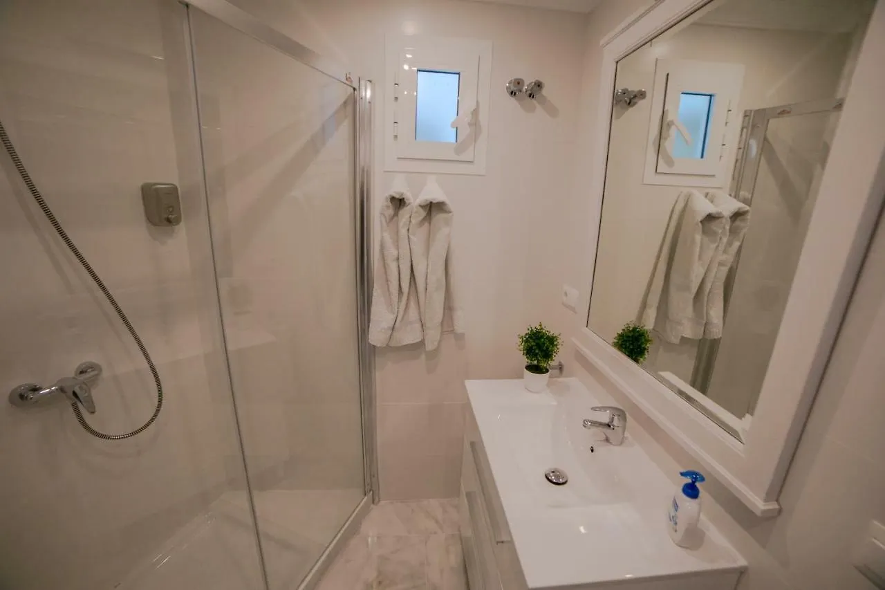 Apartamento Itaca مالقة